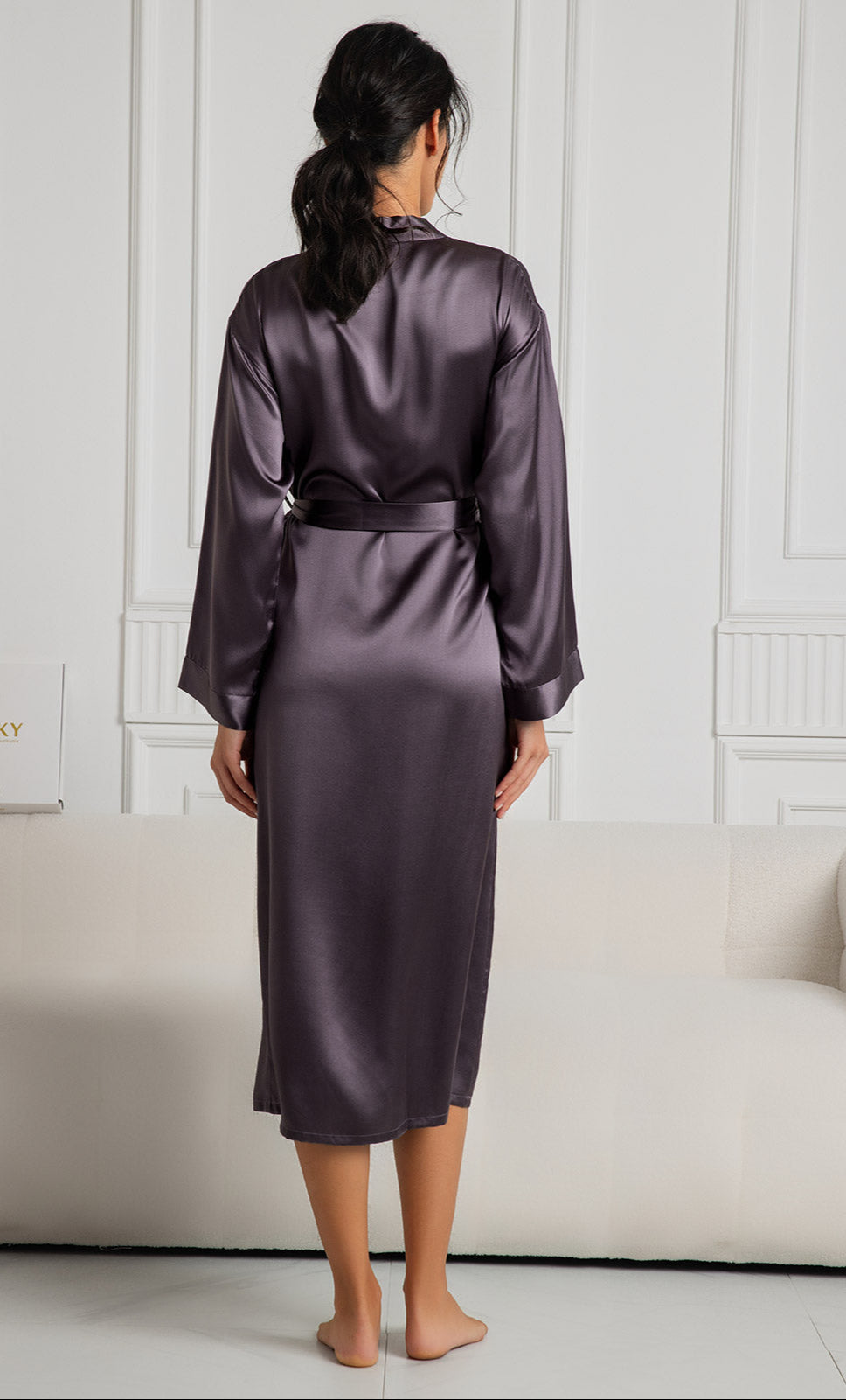 Reine Seide Eleganter langer Damenbademantel