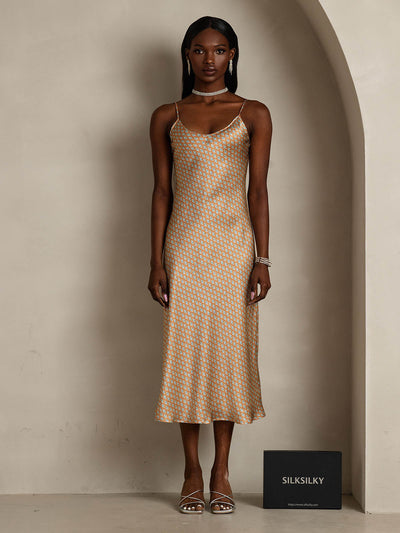 Klassisches langes Seiden-Nachthemd mit Spaghettiträgern