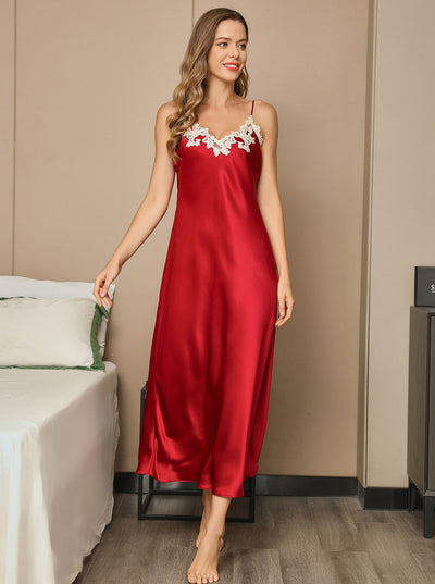 19Momme Maxikleid aus reiner Seide mit V-Rücken und Spitze