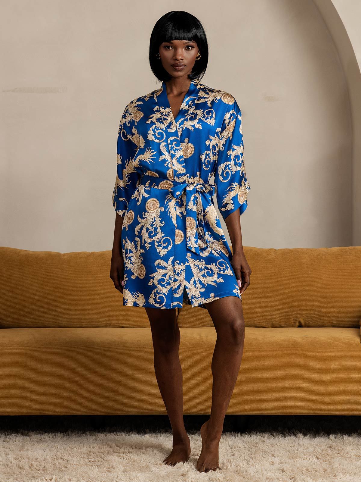 Reine Seide Drachenmuster 3/4-lange Ärmel Damen Morgenmantel（Mit Gürtel）