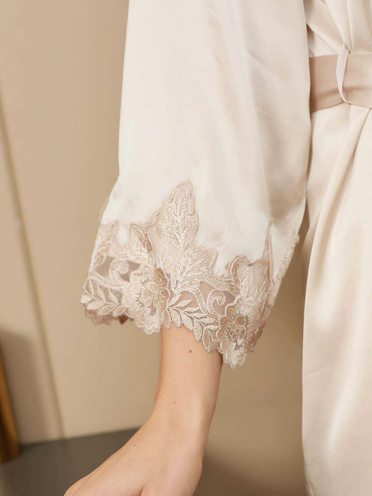 Reine Seide Spitze Nachthemd & Robe Set 2Pcs